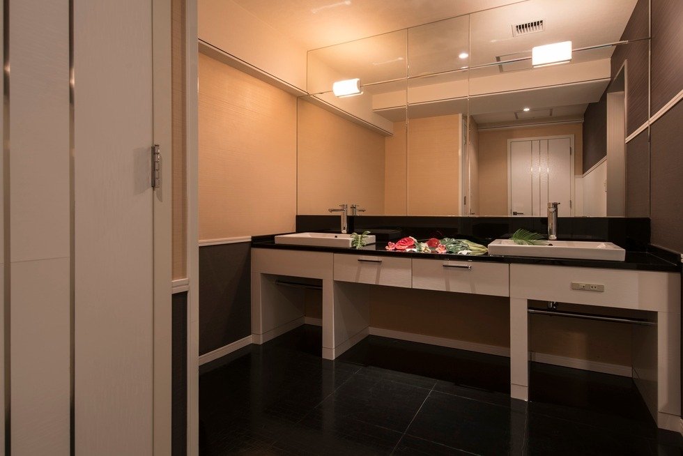 パウダールーム