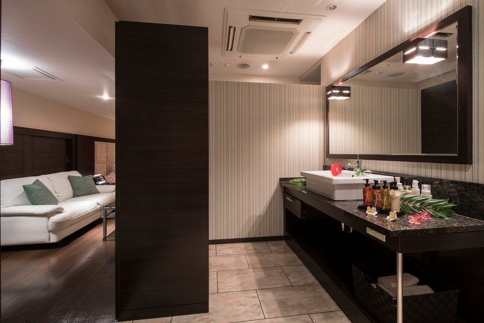 パウダールーム