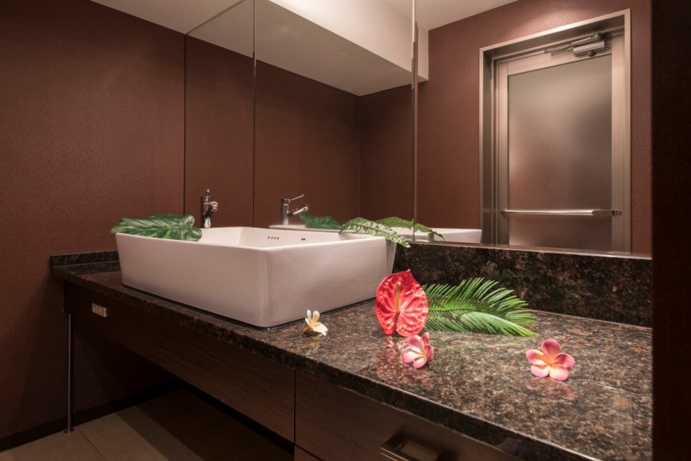 パウダールーム